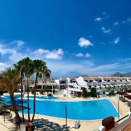 Bright With Pool In Tenerife South Apartament