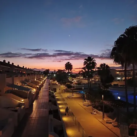 Bright With Pool In Tenerife South